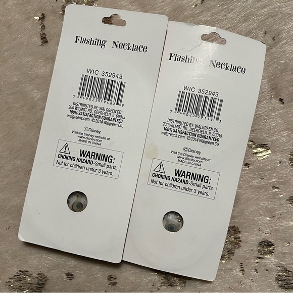 Disney Flashing Necklaces - Red and Pink - Picture 5 of 5